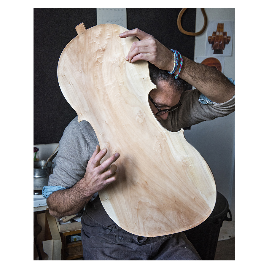 Making Moya's Cello -  Hearing the fundamental and the overtones before gluing the box together